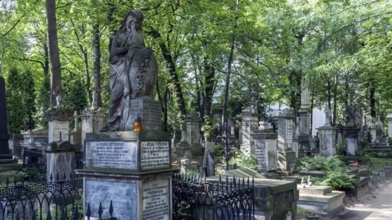 Cemeteries in Poland